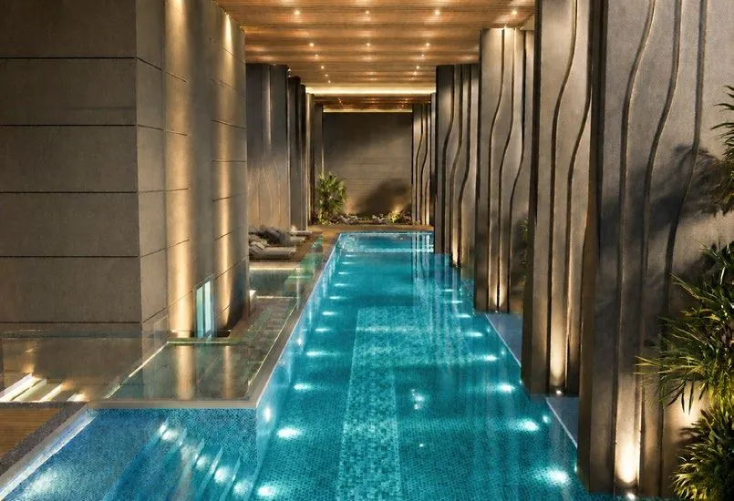 Hồ bơi vô cực The Grand Manhattan