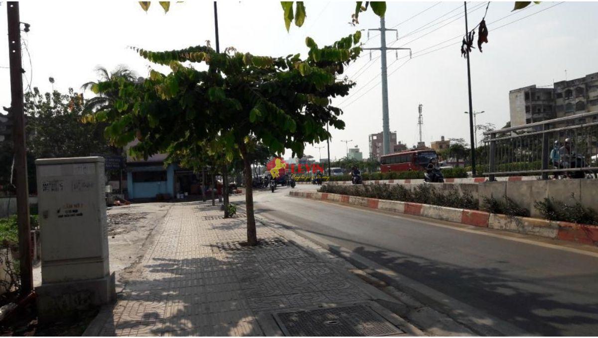 Lô đất góc 2 mặt tiền đường Phạm Văn Đồng