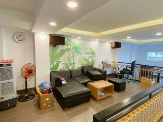 Levin PBT 10671 1 - MANSION