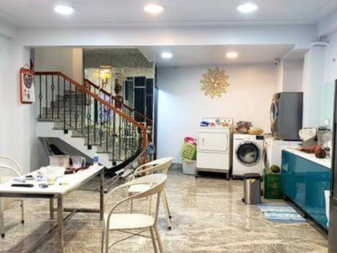 Levin PBT 10672 - MANSION